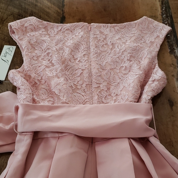 ELIZA J GOWN - Picture 8 of 17